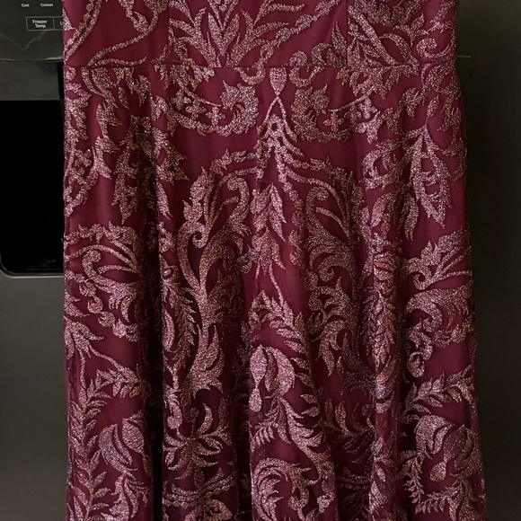 Elegant Burgundy Lace flowing Gown from Dillards - Picture 12 of 12